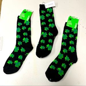 Claire’s & Icing Shamrock St Patricks Bundle of Socks